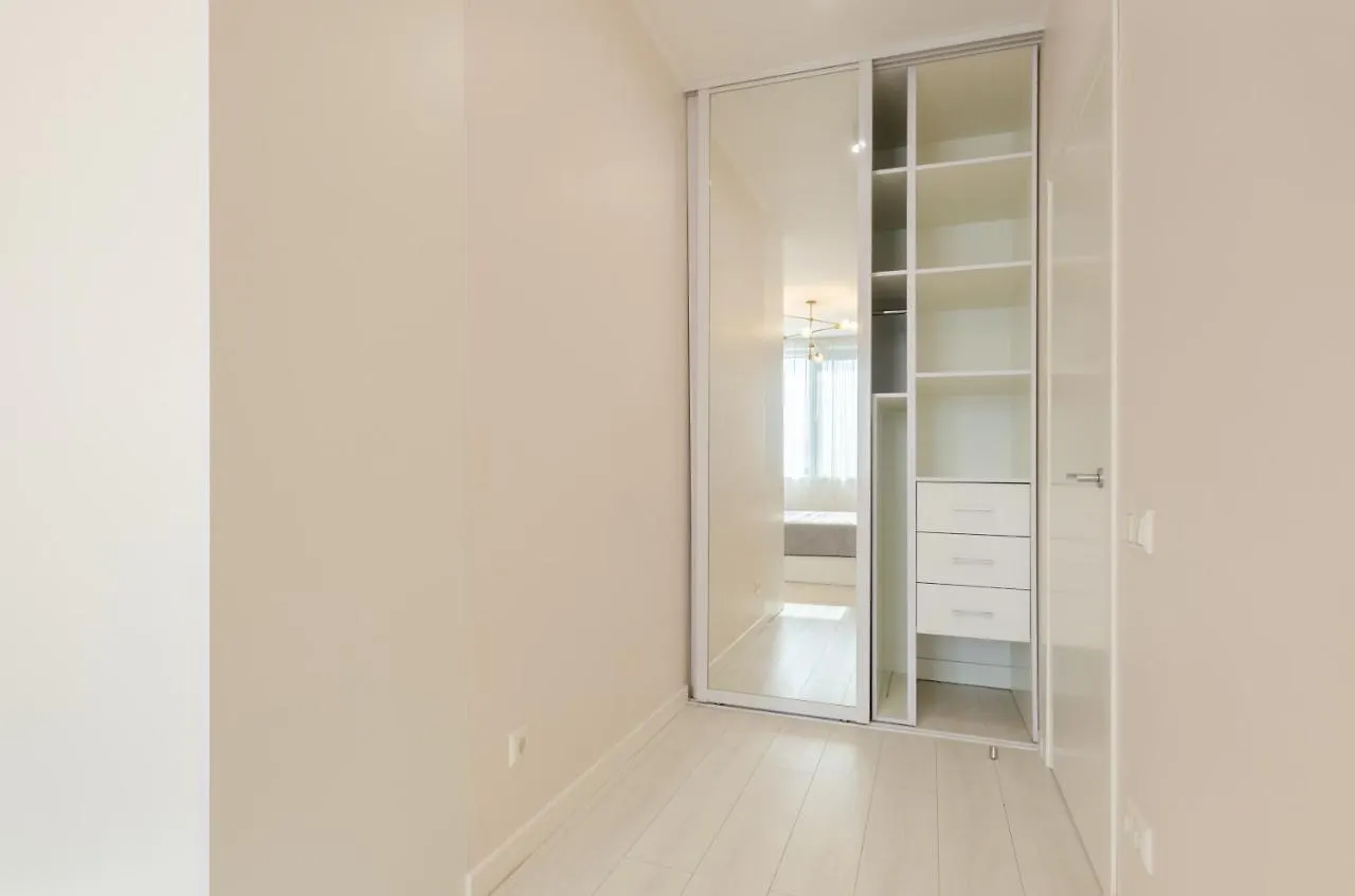 Petrovdom Apartments 13-141 In Rc New York Concept House, 74 Antonovycha Street Kiev